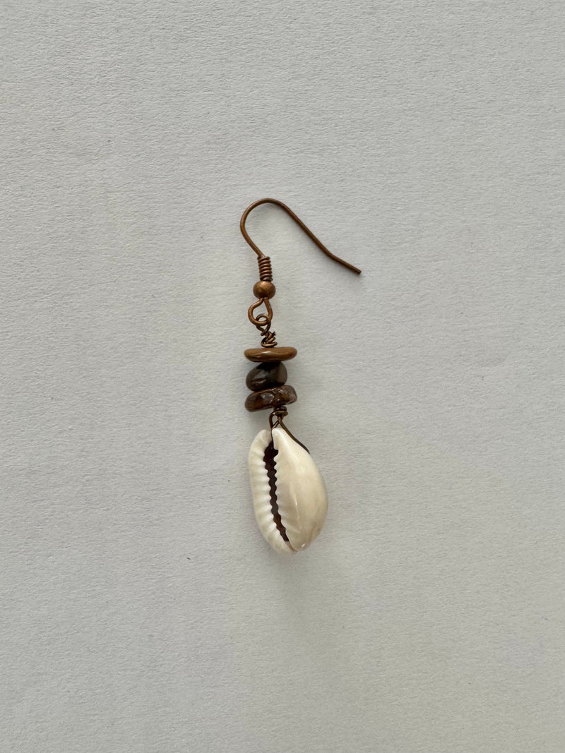 Cowrie & Tiger eye