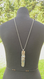 kyanite